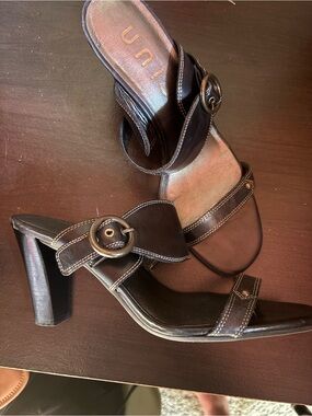 Unisa Dark Brown Leather Buckle Block Heel Sandals